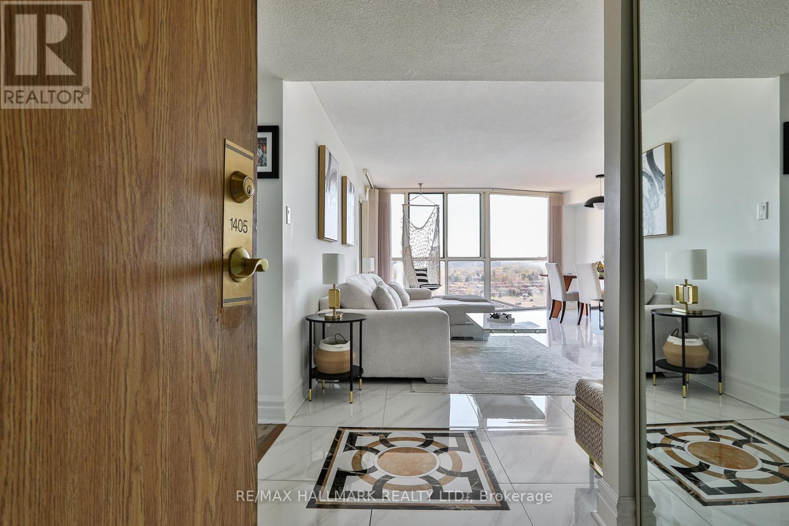 Apartment at 1405 - 1360 RATHBURN ROAD E, Mississauga (Rathwood)