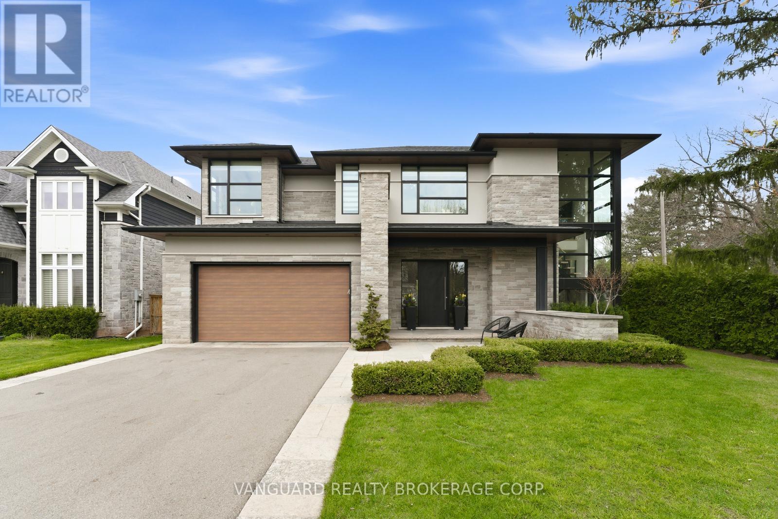 Detached at 1099 TRUMAN AVENUE, Oakville (CP College Park)