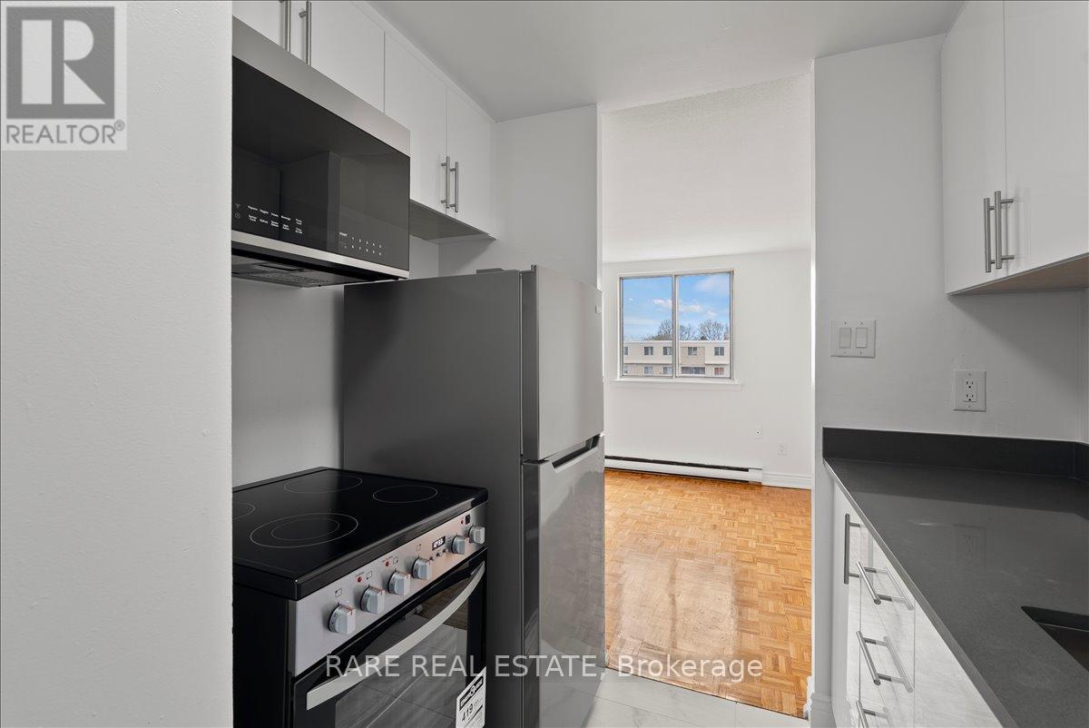 Apartment at 205 - 7555 GOREWAY DRIVE, Mississauga (Malton)