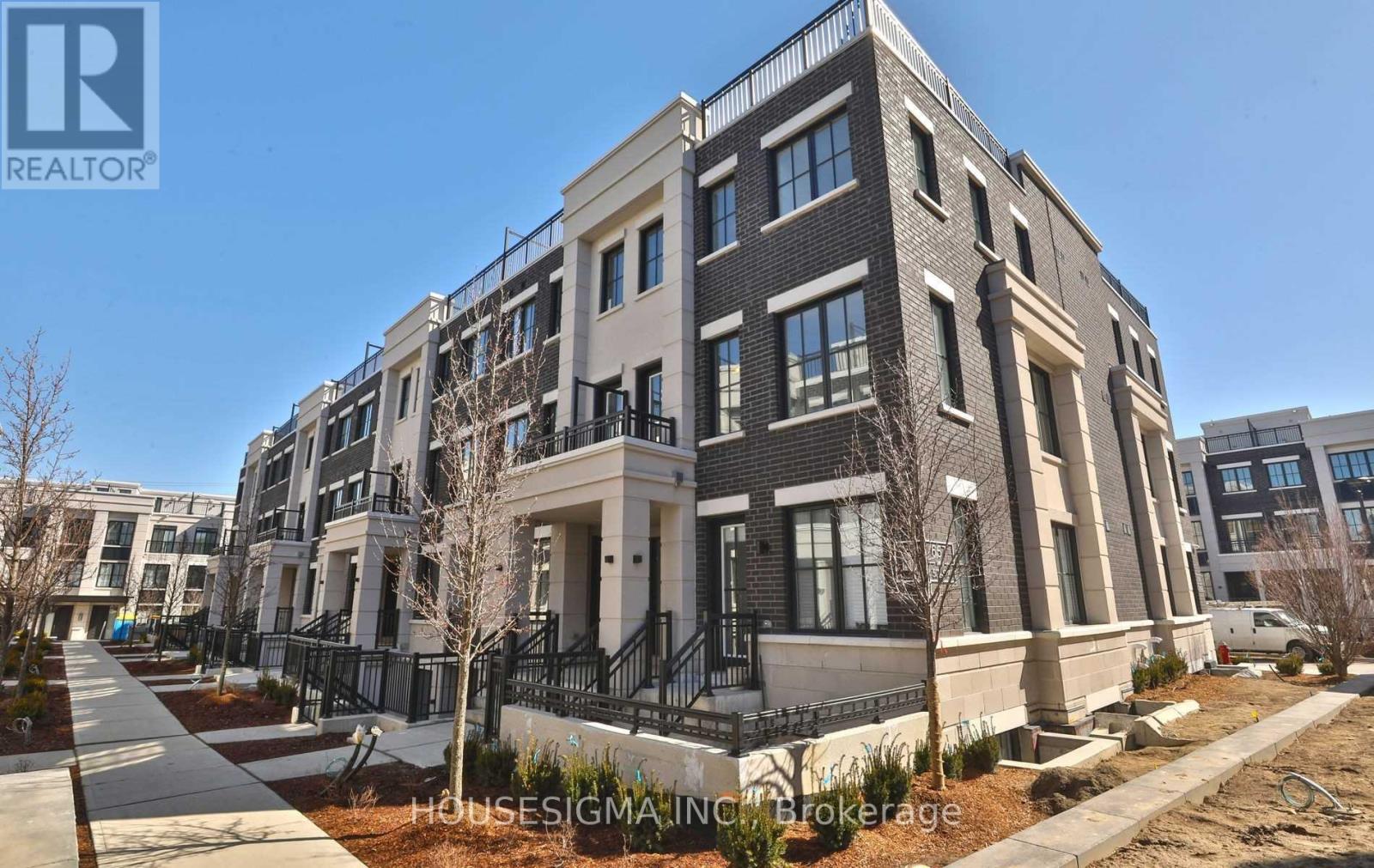 Townhouse at 502 - 657 CRICKLEWOOD DRIVE, Mississauga (Mineola)