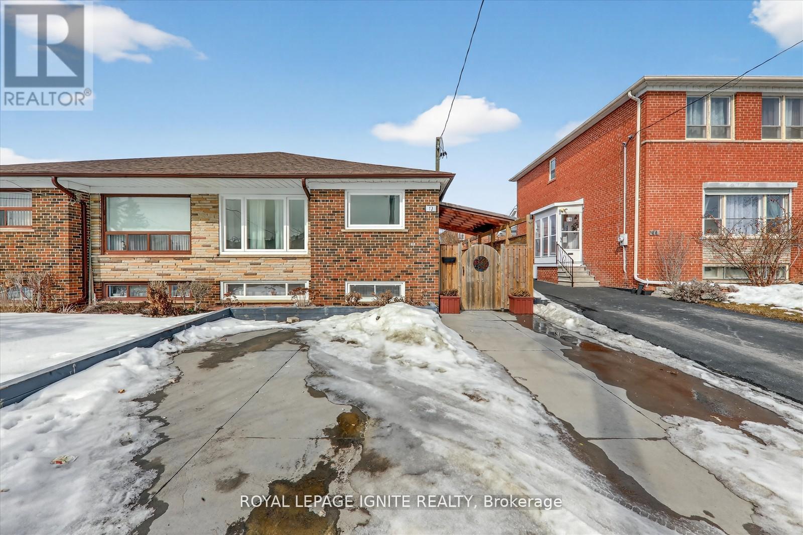 Semi-Detached/Link at ROOM - 12 KANARICK CRESCENT, Toronto (Glenfield-Jane Heights)