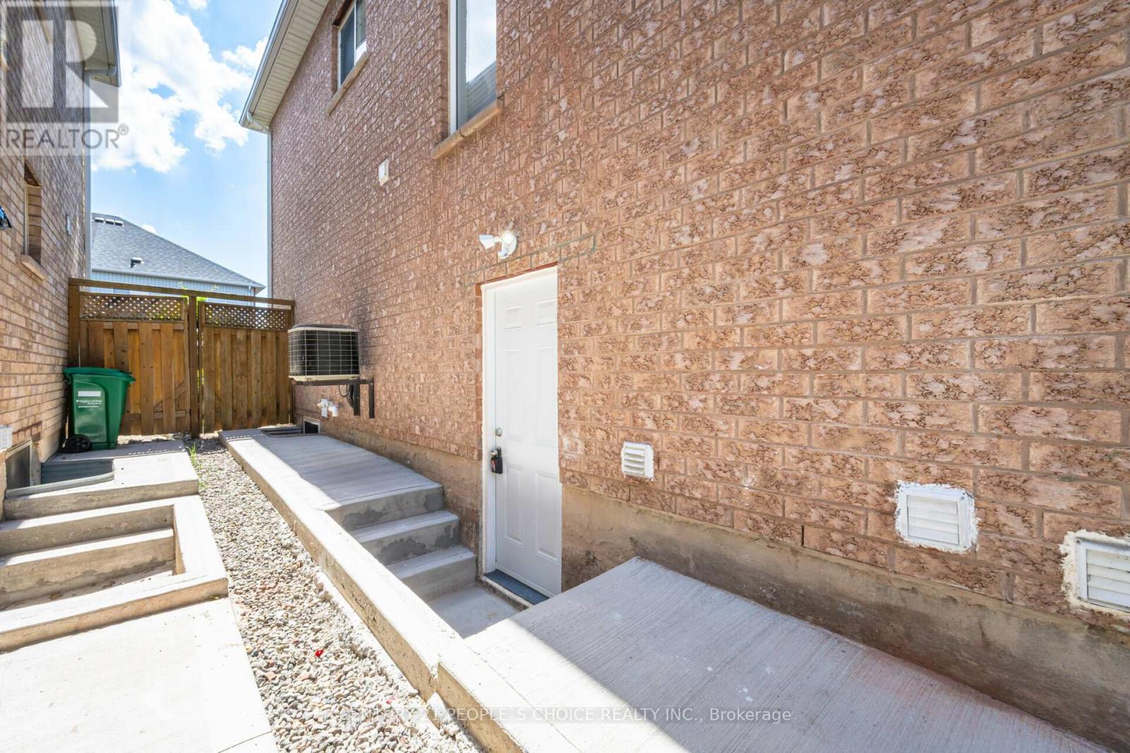 Semi-Detached/Link at BSMT - 5654 DOLMITE HEIGHTS, Mississauga (Churchill Meadows)