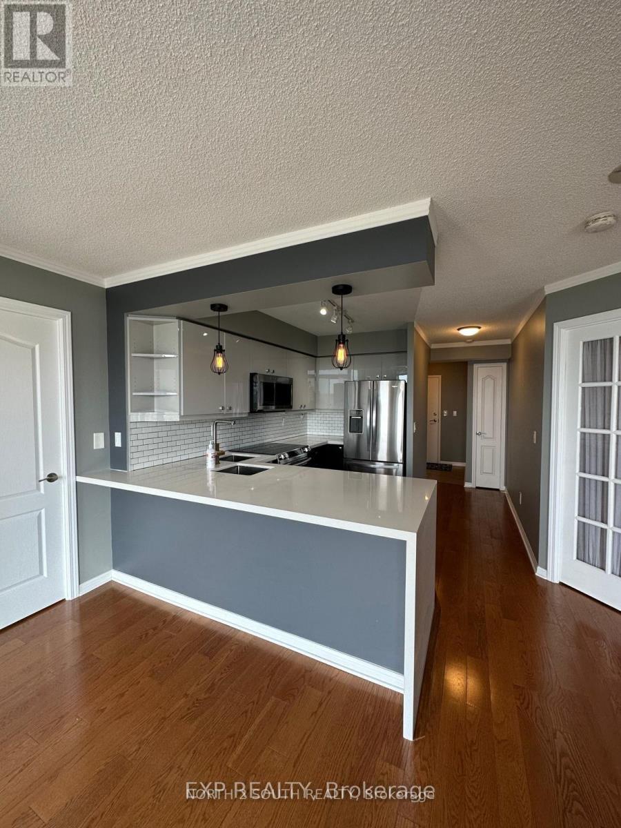 Apartment at 1002 - 1150 PARKWEST PLACE, Mississauga (Lakeview)