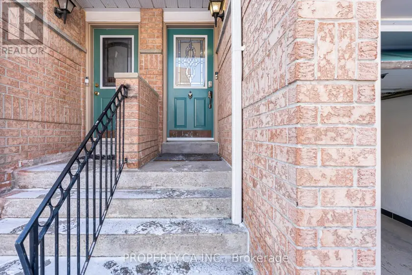 Townhouse at 45 - 1050 BRISTOL ROAD W, Mississauga