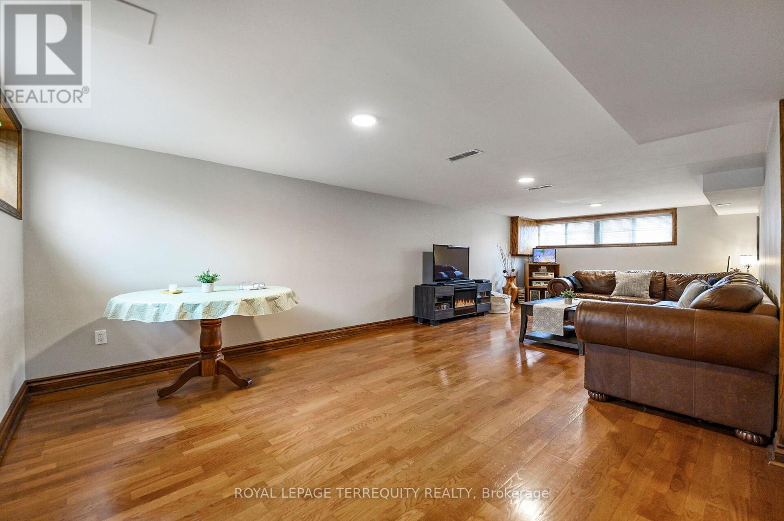 Detached at 136 STRATHBURN BOULEVARD, Toronto