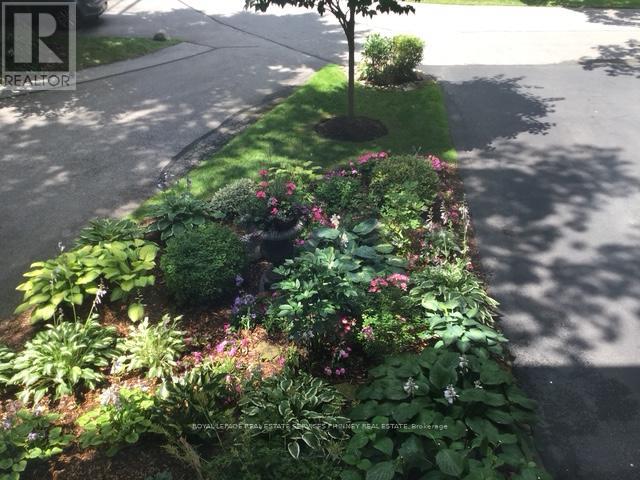 Townhouse at 27 - 1250 MARLBOROUGH COURT, Oakville
