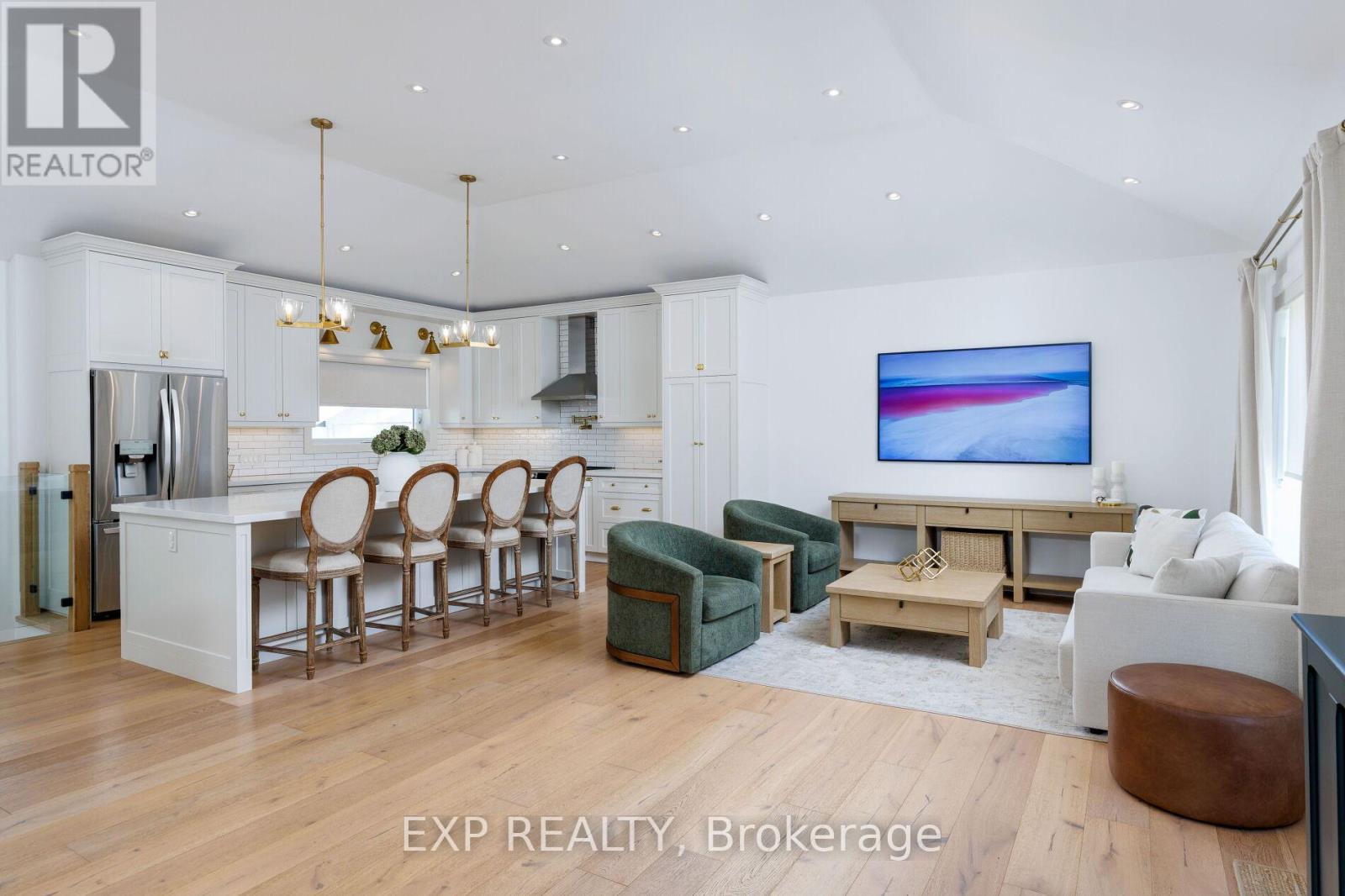 Detached at 1761 CORAM CRESCENT, Mississauga (Applewood)
