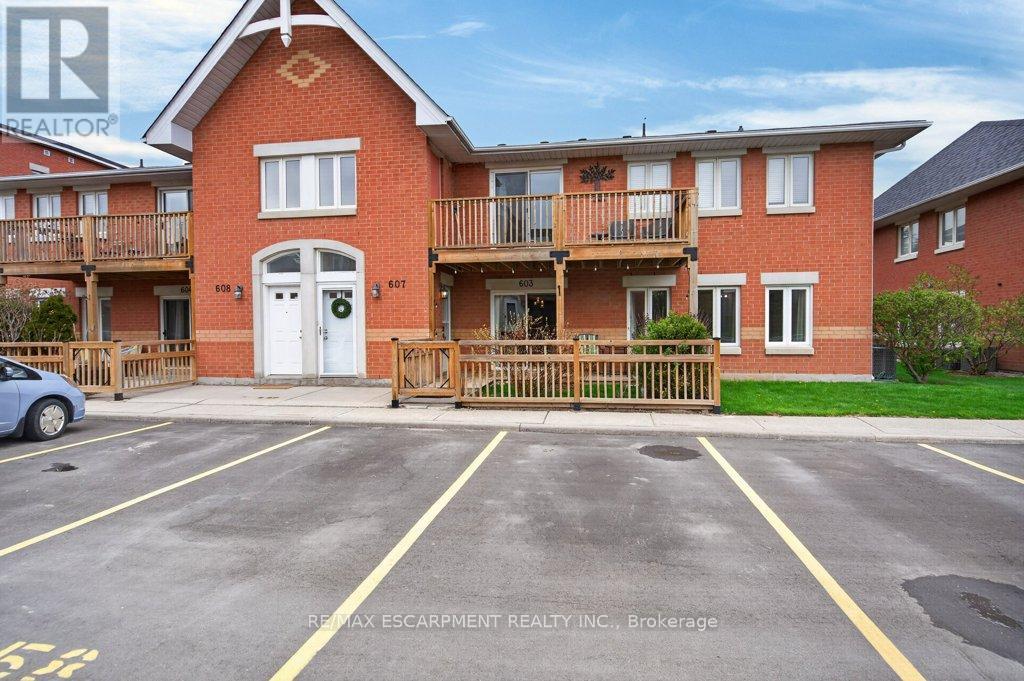 Townhouse at 603 - 4140 FOXWOOD DRIVE, Burlington (Tansley)