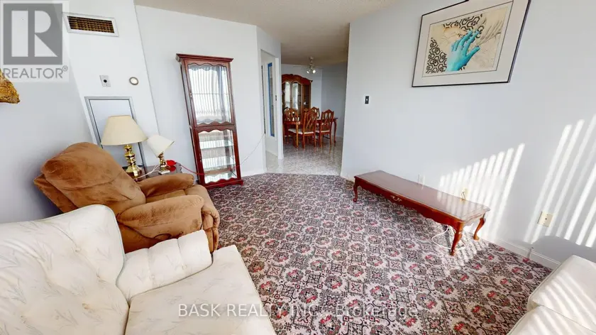 Apartment at 907 - 12 LAURELCREST STREET, Brampton