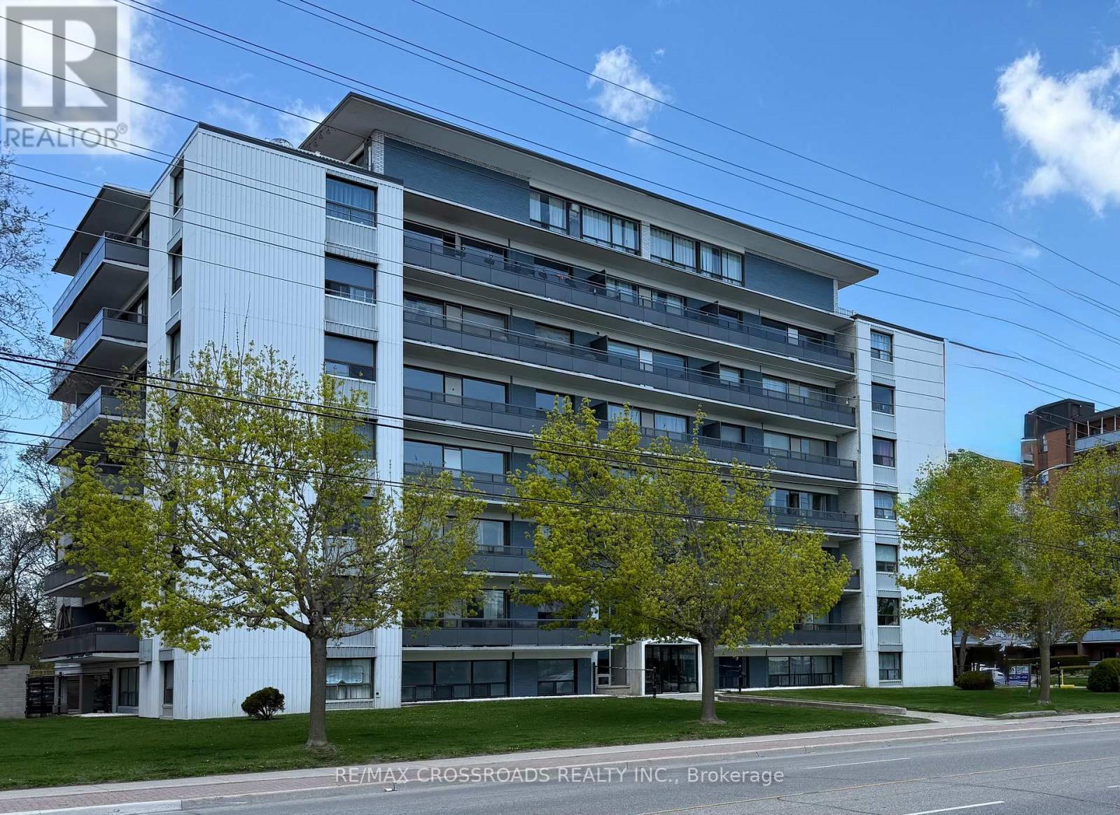 Apartment at 610 - 363 LAKESHORE ROAD E, Mississauga (Lakeview)
