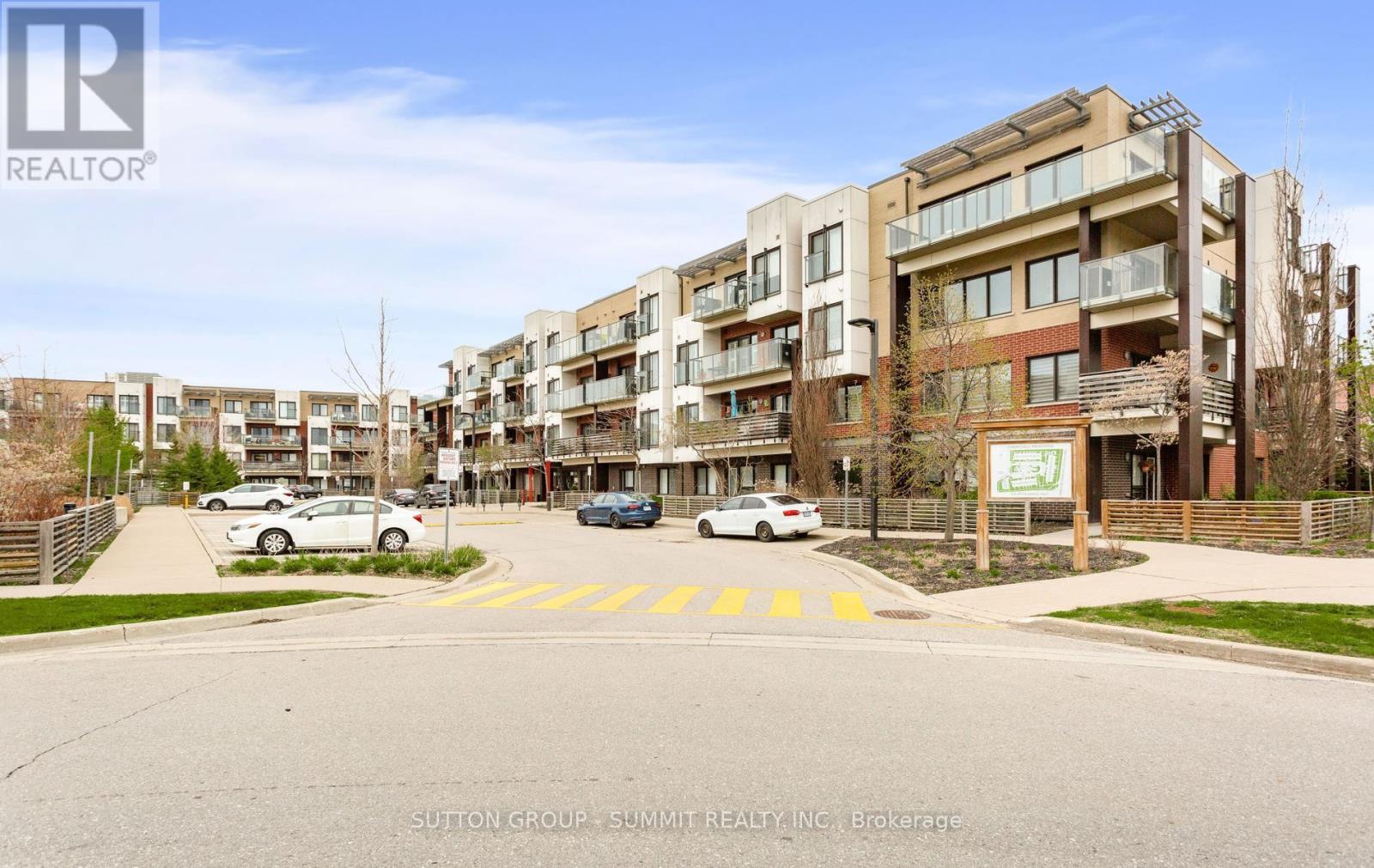 Apartment at 206 - 5005 HARVARD ROAD, Mississauga (Churchill Meadows)