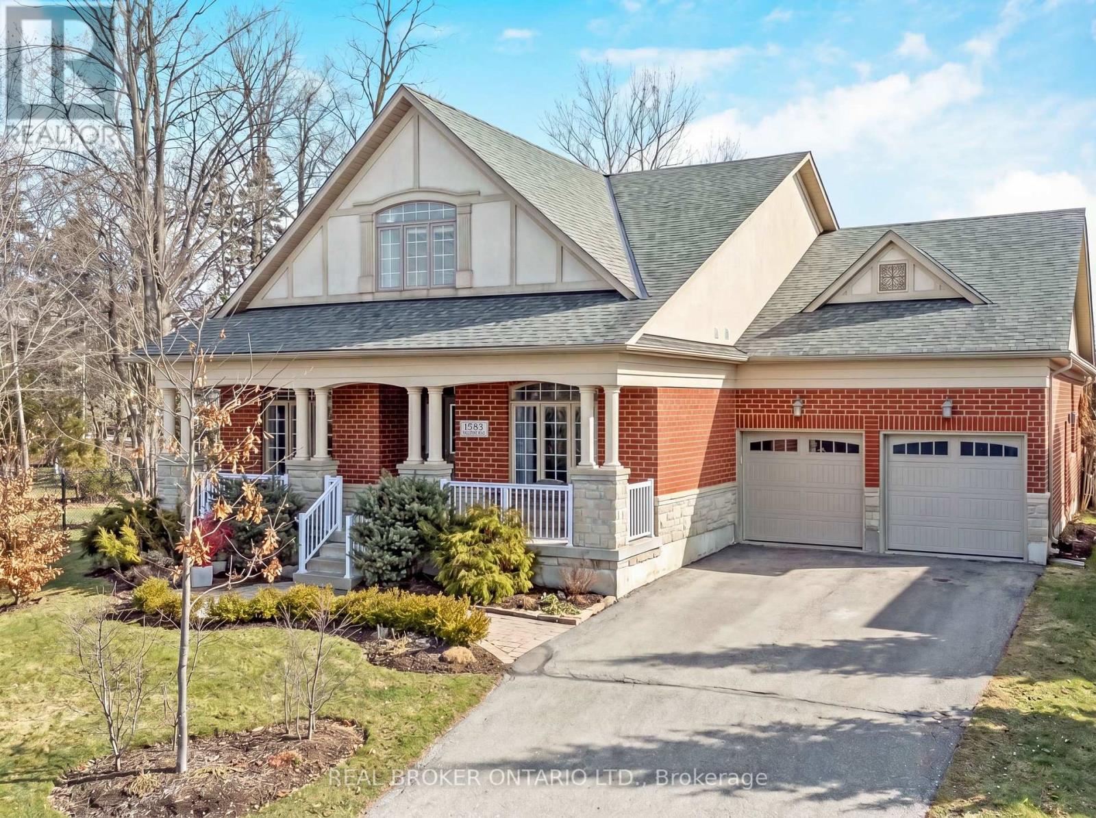 Detached at 1583 HALLSTONE ROAD, Brampton (Bram West)