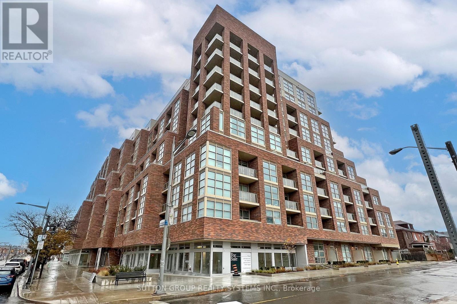 Apartment at 1109 - 1787 ST CLAIR AVENUE W, Toronto (Weston-Pellam Park)
