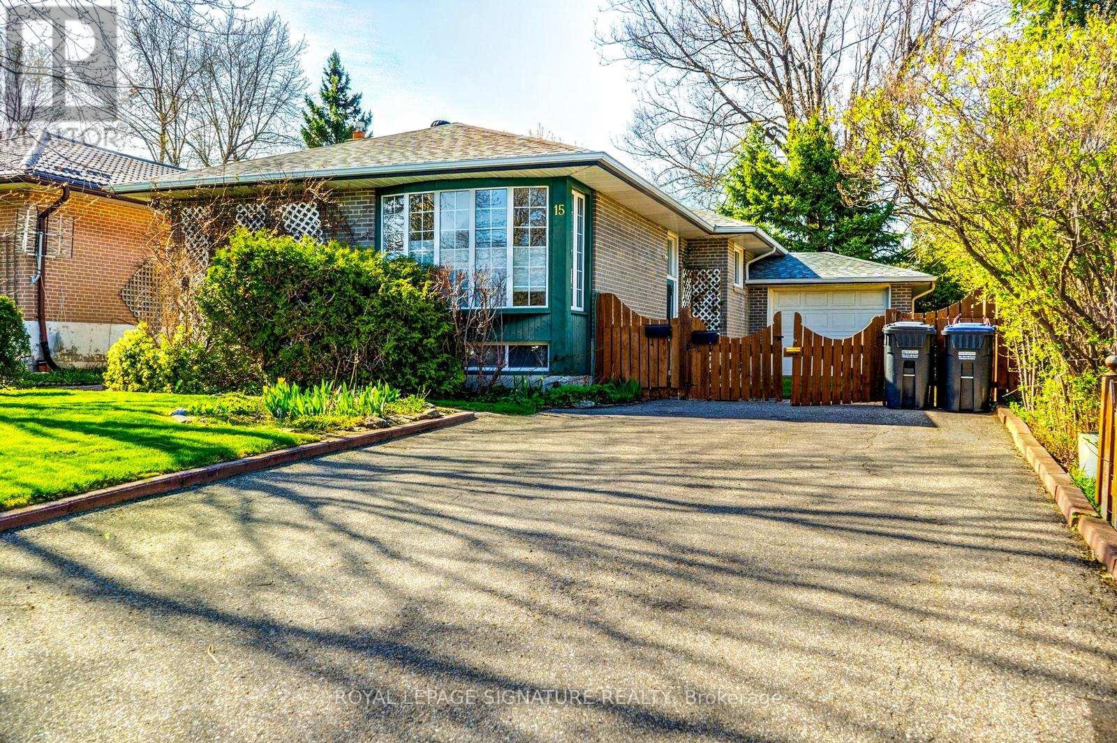 Detached at 15 EPSOM DOWNS DRIVE, Brampton (Southgate)