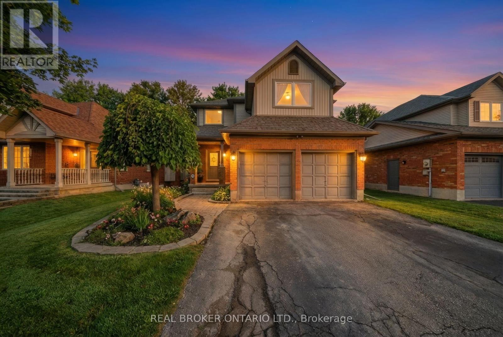 Detached at 29 ALDER STREET, Orangeville