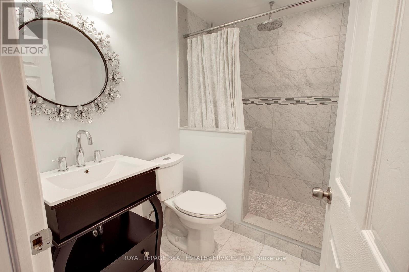 Detached at 2219 WUTHERING HEIGHTS WAY, Oakville