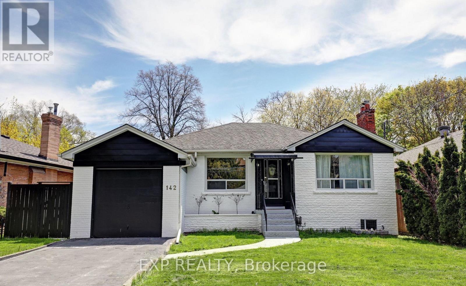 Detached at 142 THOMPSON AVENUE, Toronto (Stonegate-Queensway)