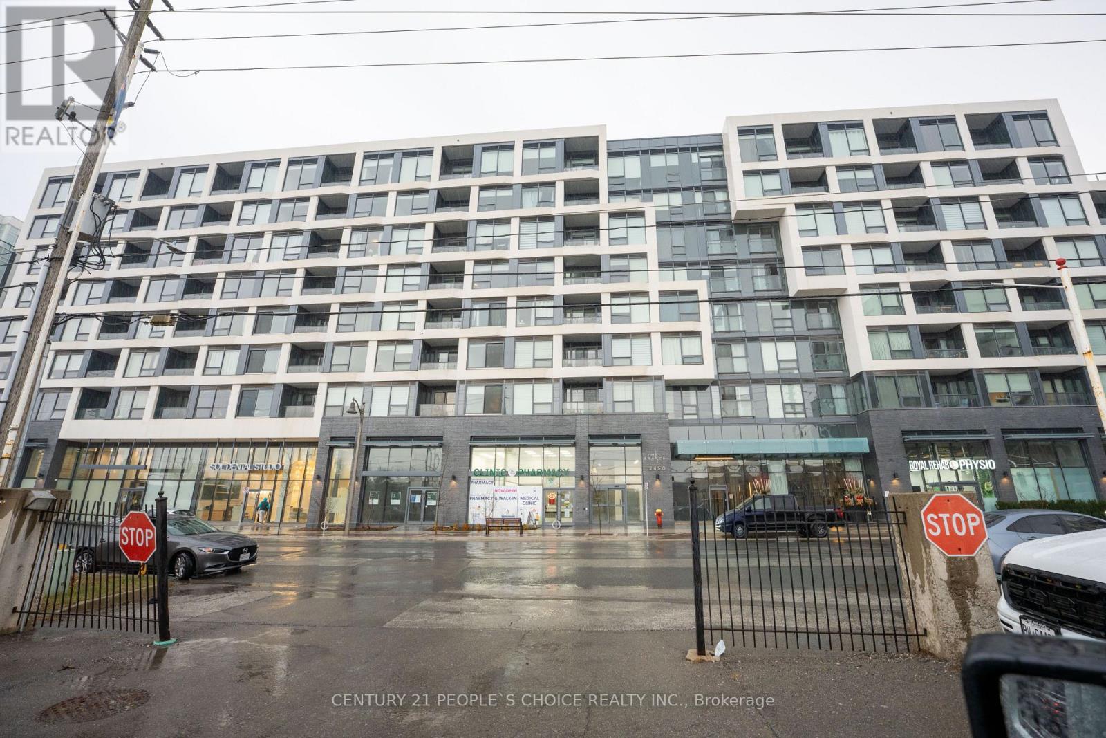Apartment at 723 - 2450 OLD BRONTE ROAD W, Oakville (WM Westmount)
