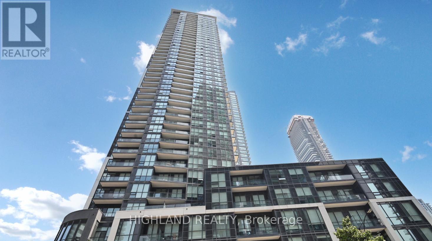 Apartment at 3103 - 510 CURRAN PLACE, Mississauga (City Centre)