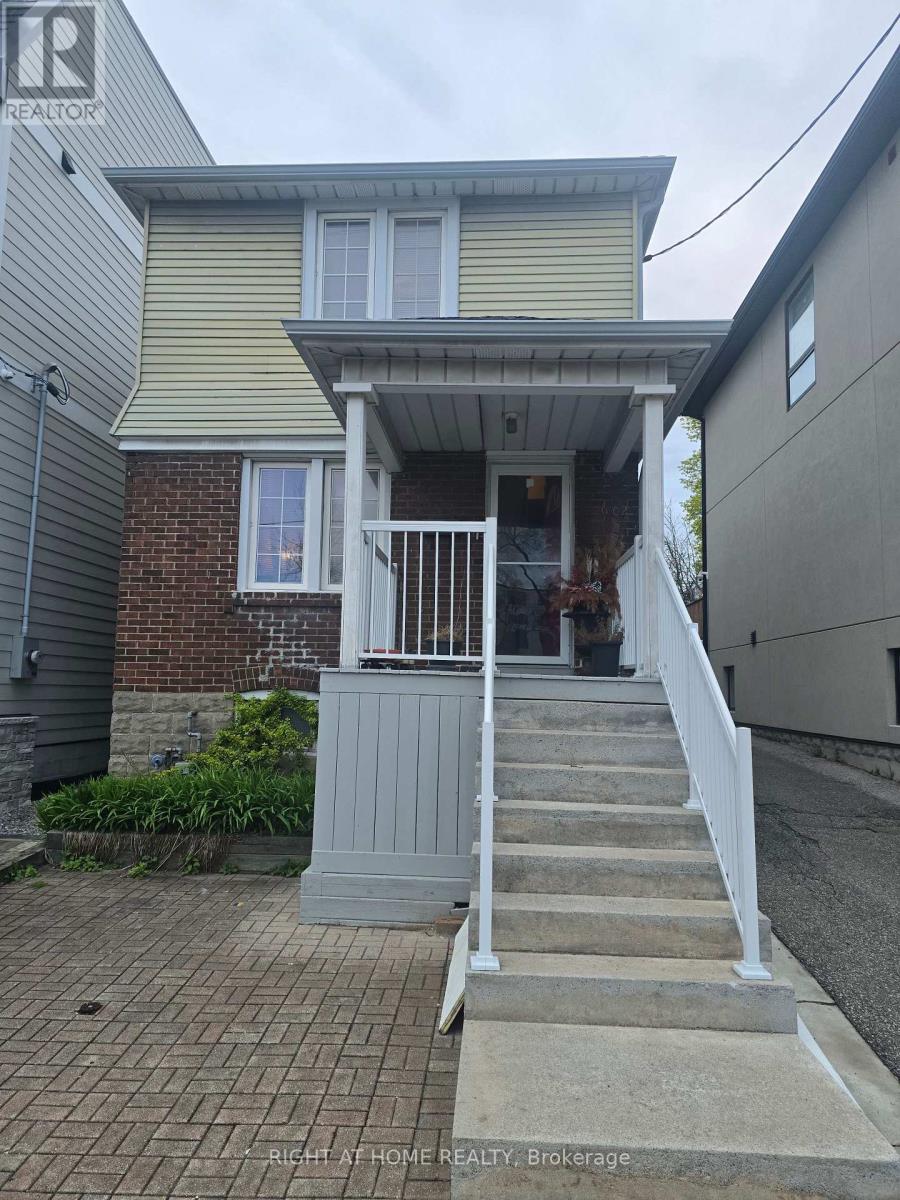 Detached at 602 RIDELLE AVENUE, Toronto (Briar Hill-Belgravia)