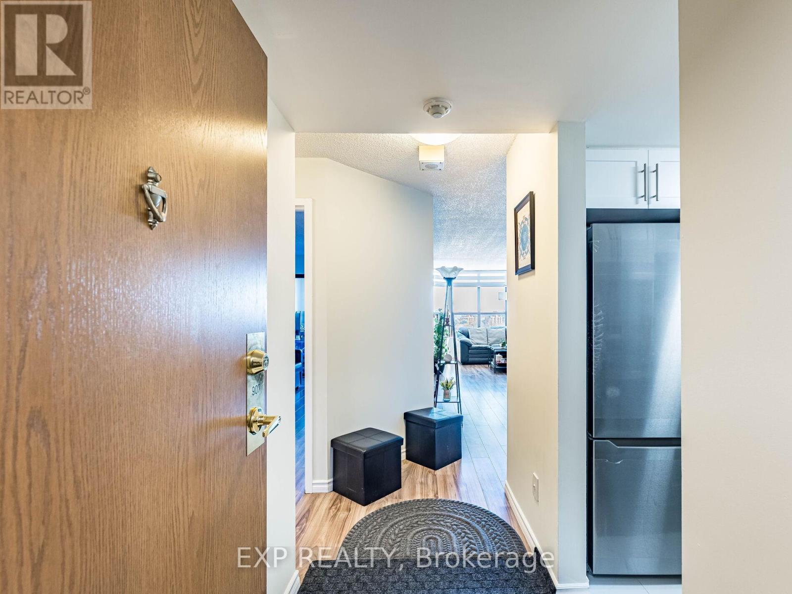 Apartment at 907 - 25 AGNES STREET, Mississauga
