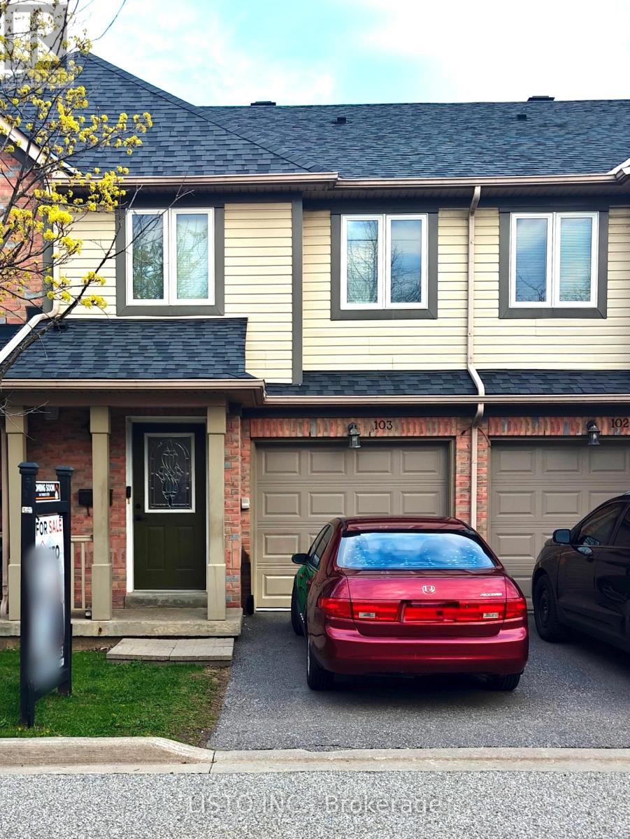Townhouse at 103 - 5255 GUILDWOOD WAY, Mississauga (Hurontario)