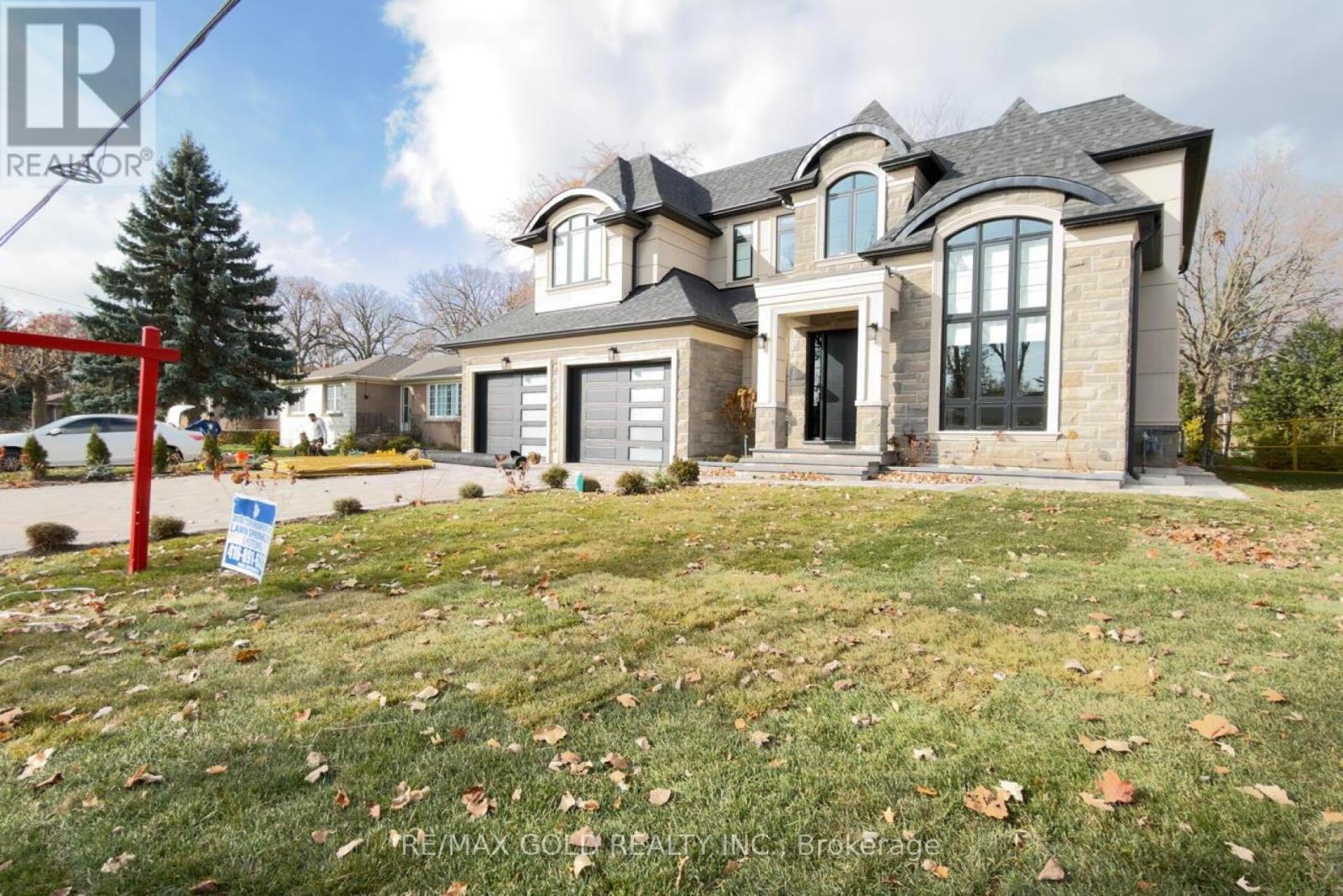 Detached at 507 WILDWOOD DRIVE, Oakville (WO West)
