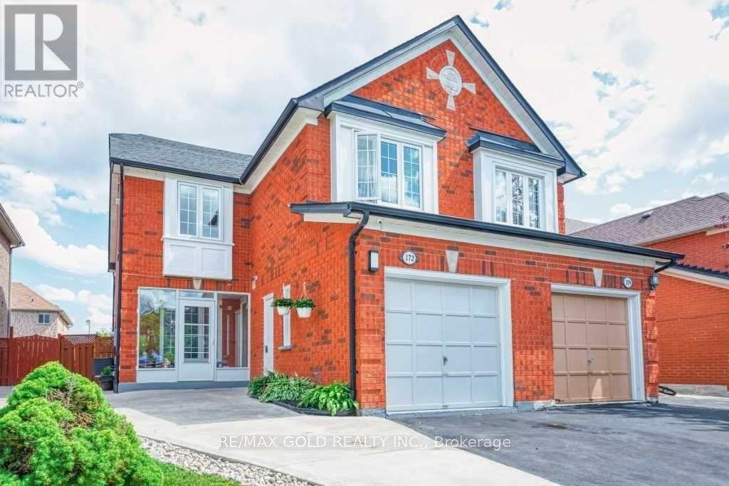 Semi-Detached/Link at 172 DESERT SAND DRIVE, Brampton (Sandringham-Wellington)