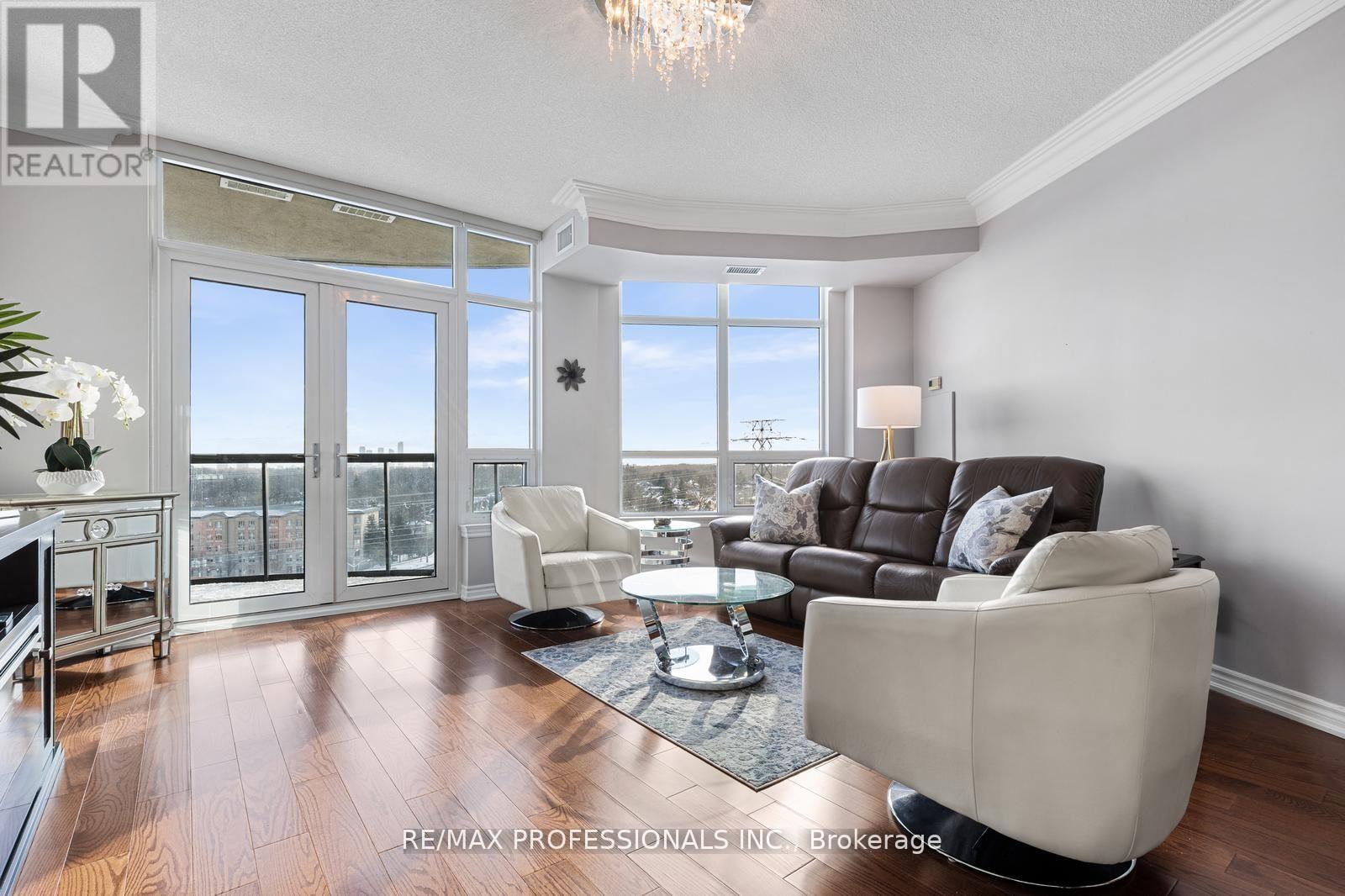 Apartment at 903 - 1135 ROYAL YORK ROAD, Toronto (Edenbridge-Humber Valley)