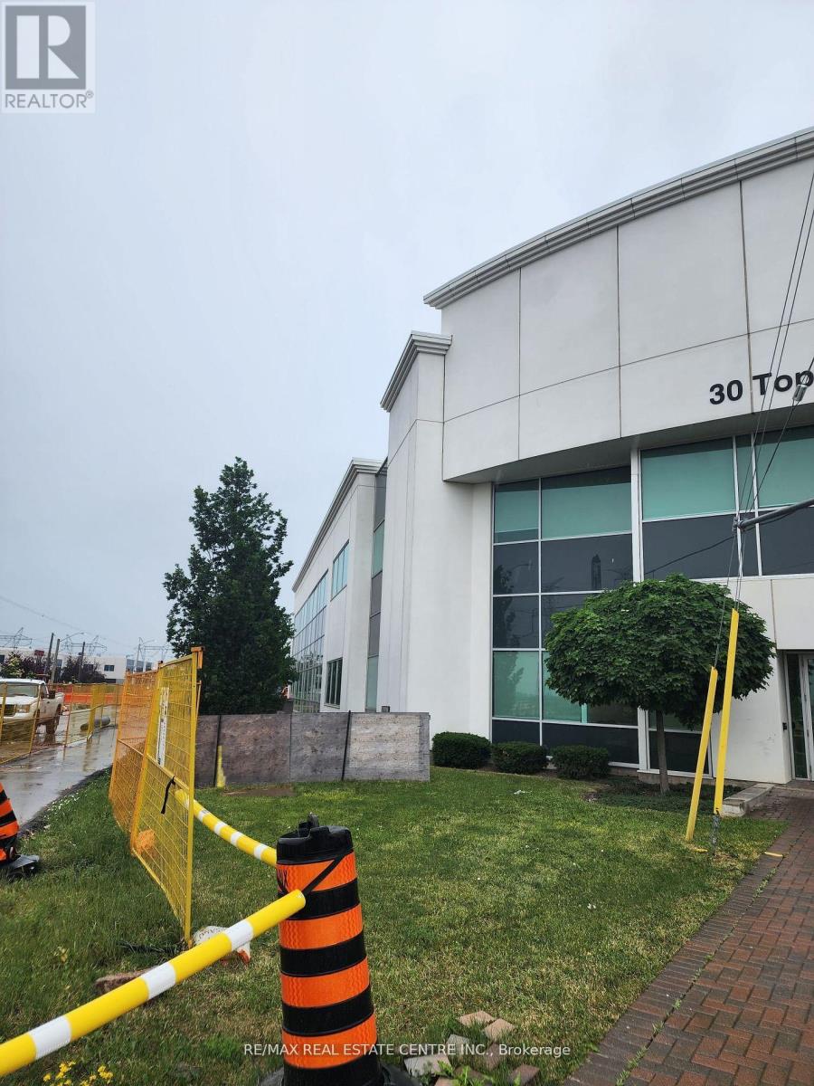 Other at 204 - 30 TOPFLIGHT DRIVE, Mississauga (Gateway)