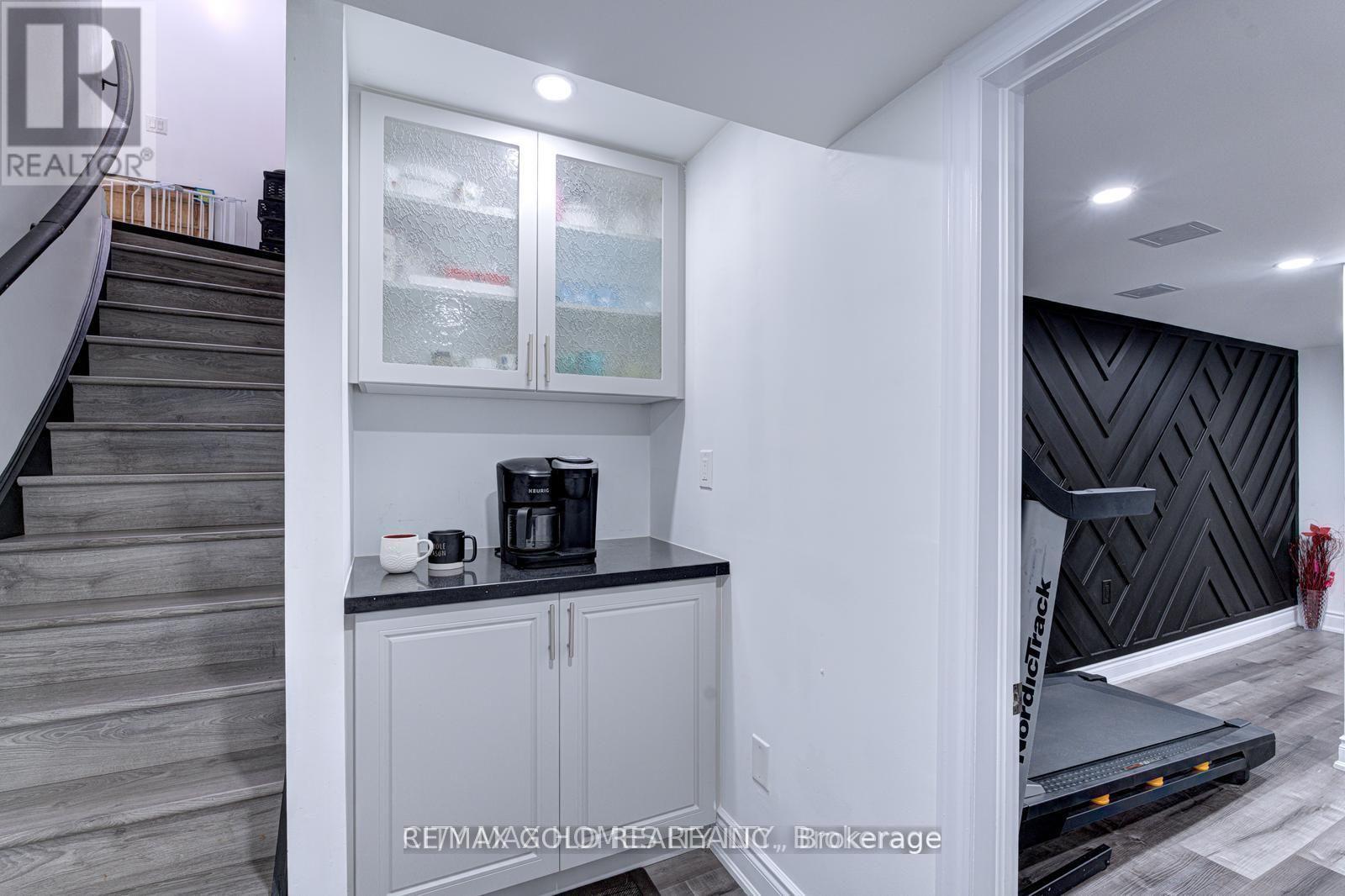 Detached at 1 - 83 COMMODORE DRIVE, Brampton