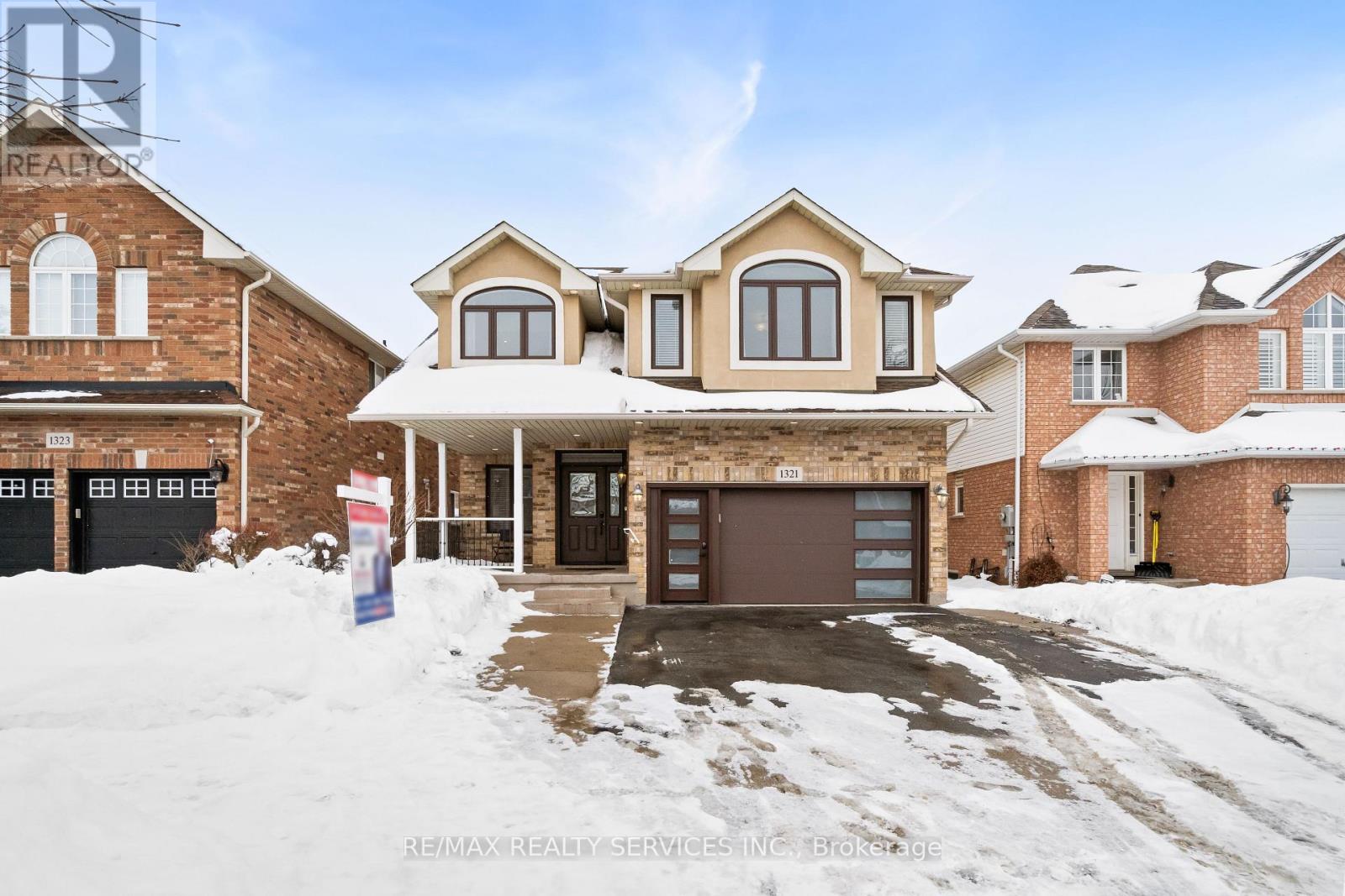 Detached at 1321 INGLEHART DRIVE, Burlington (Tansley)