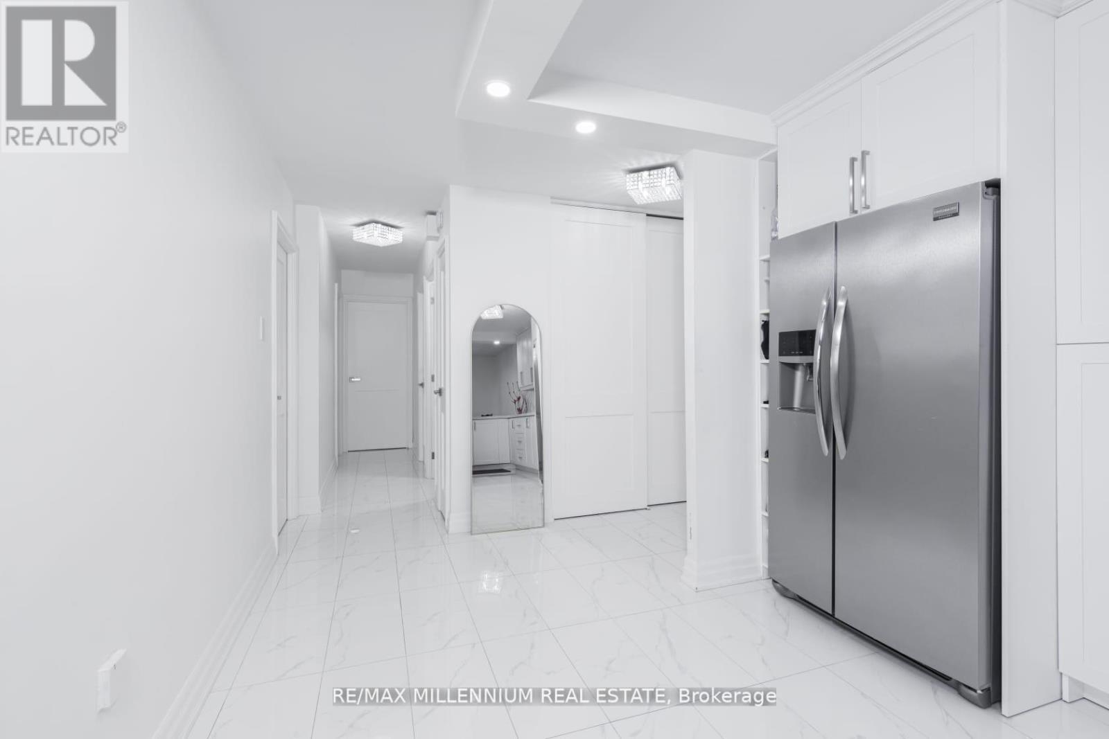 Apartment at 706 - 2645 KIPLING AVENUE W, Toronto (Mount Olive-Silverstone-Jamestown)