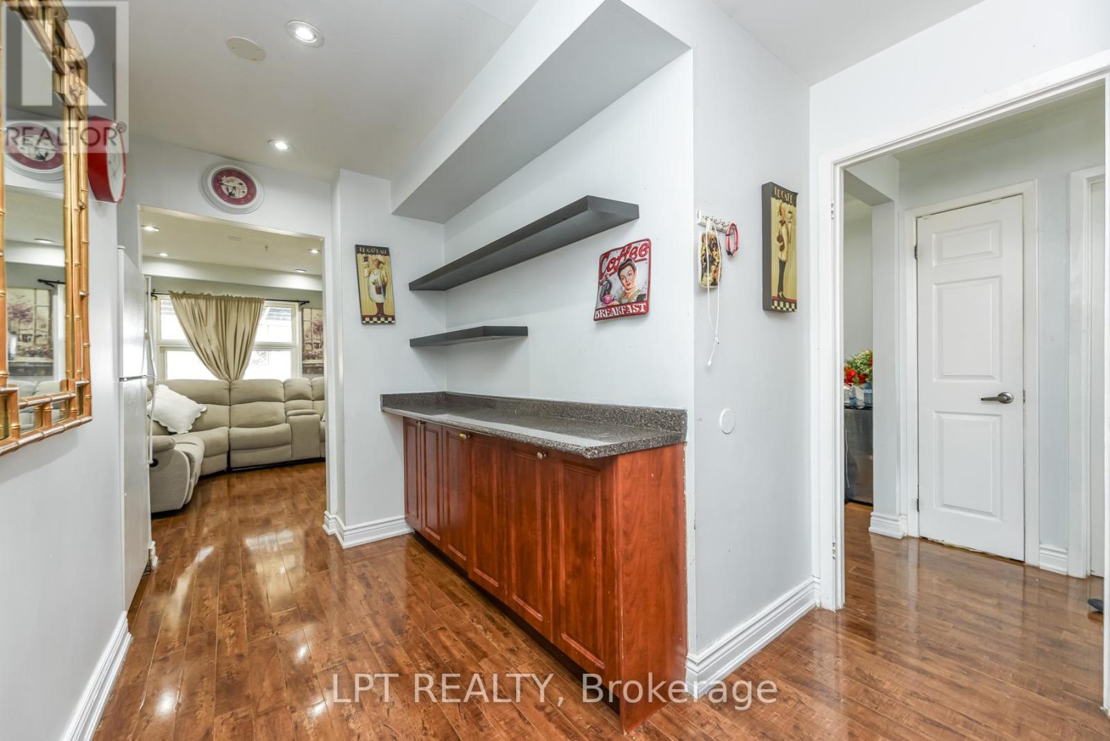 Semi-Detached/Link at 7101 CODLIN AVENUE, Mississauga