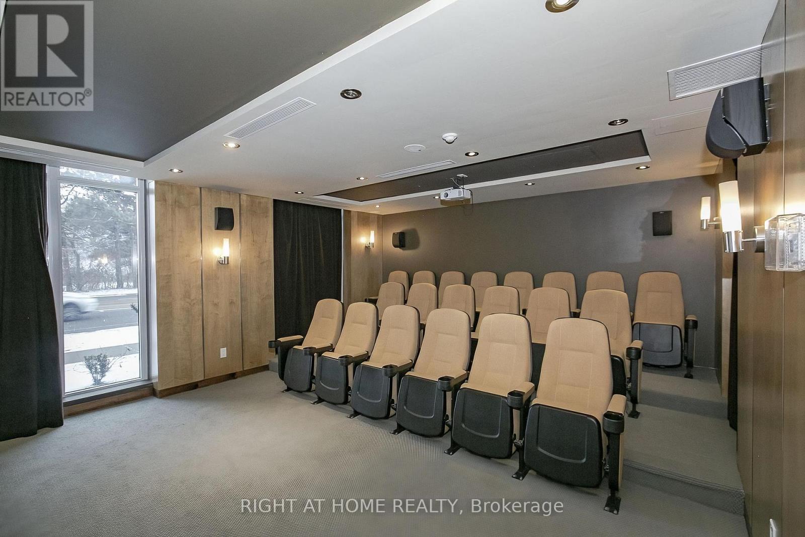 Apartment at 217 - 2119 LAKE SHORE BOULEVARD W, Toronto