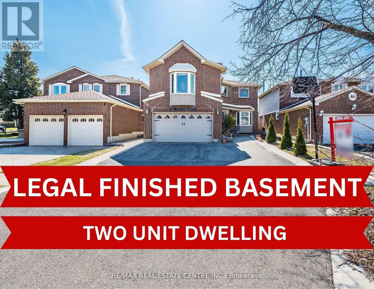 Detached at 4 HOWELL STREET, Brampton (Brampton South)