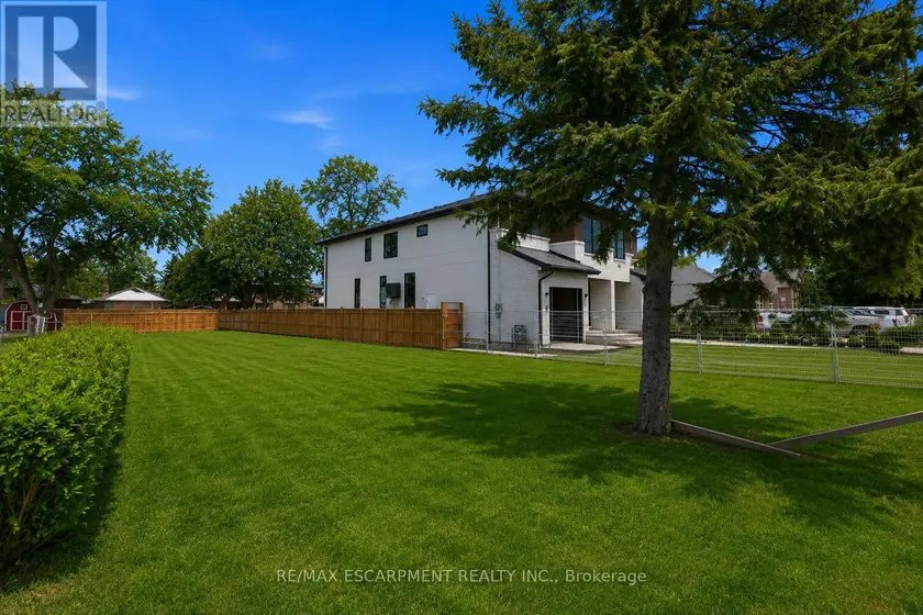 Vacant Land at 19A BROADVIEW AVENUE, Mississauga