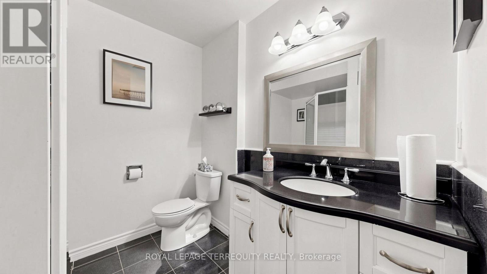 Semi-Detached/Link at 2526 KINGSBERRY CRESCENT, Mississauga