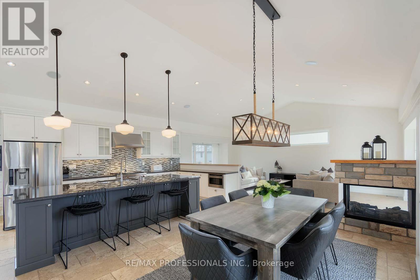 Detached at 321 WENDY LANE, Oakville (WO West)
