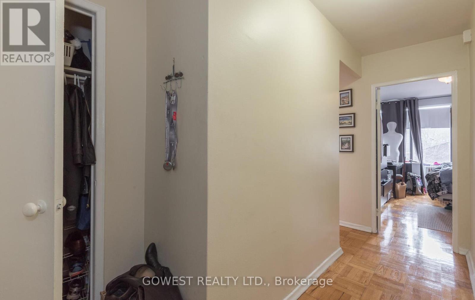 Multiplex at 206 - 205 KEELE STREET, Toronto