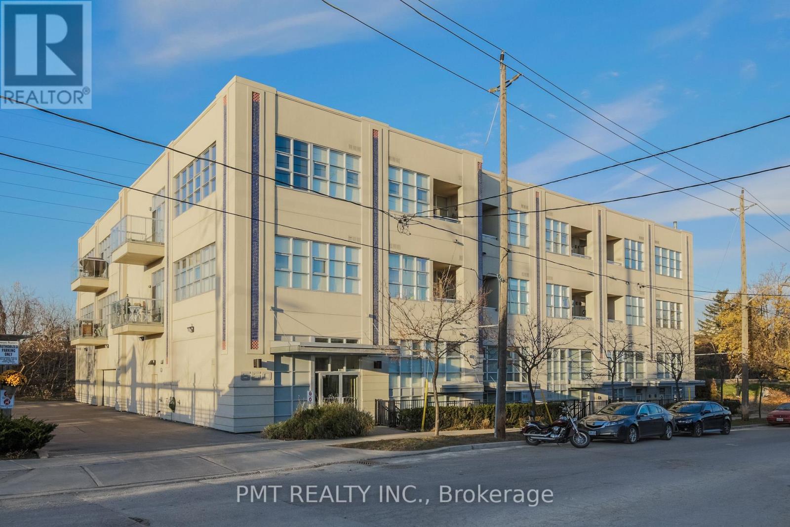 Apartment at 302 - 550 HOPEWELL AVENUE, Toronto (Briar Hill-Belgravia)
