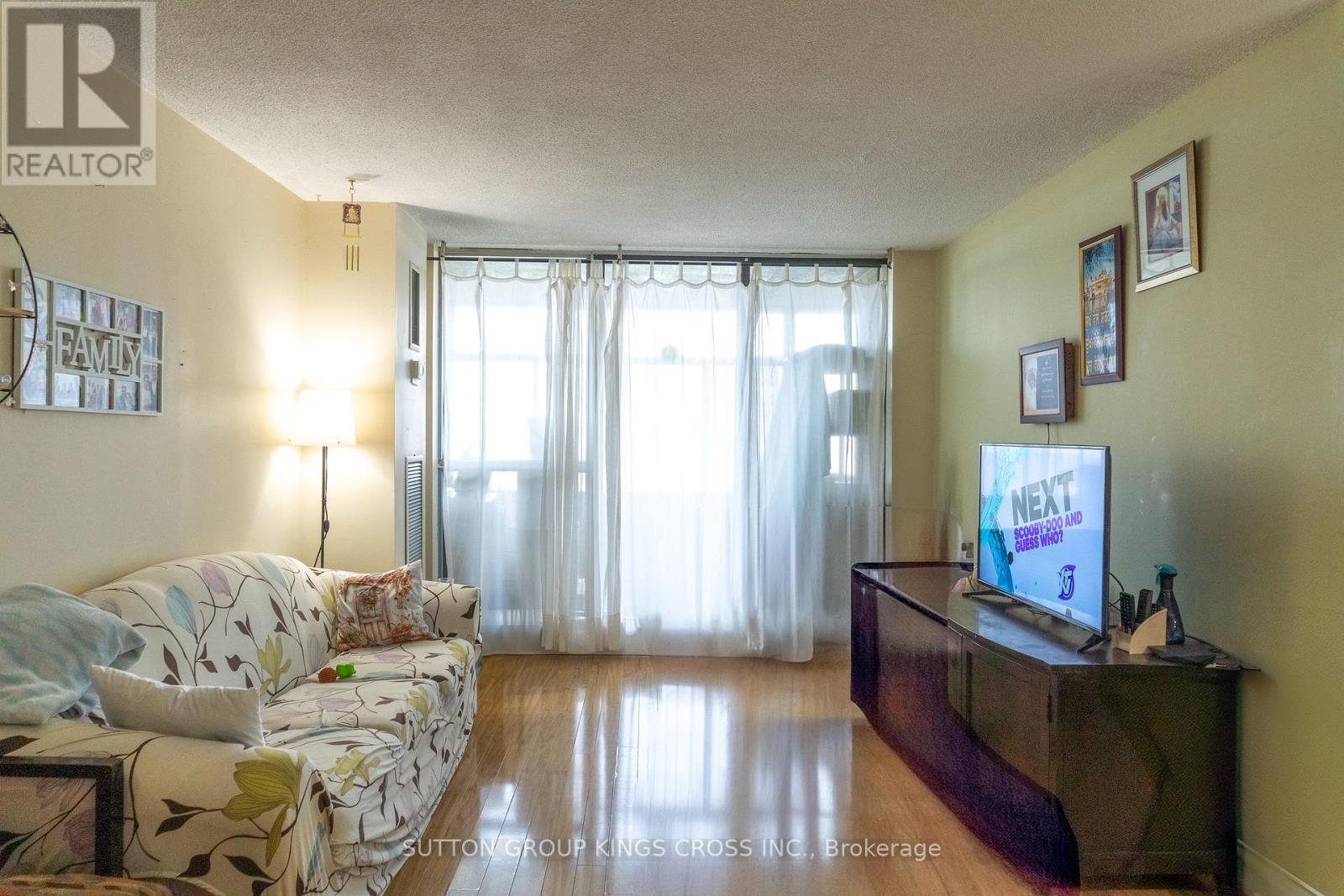 Apartment at 1007 - 25 KENSINGTON ROAD, Brampton