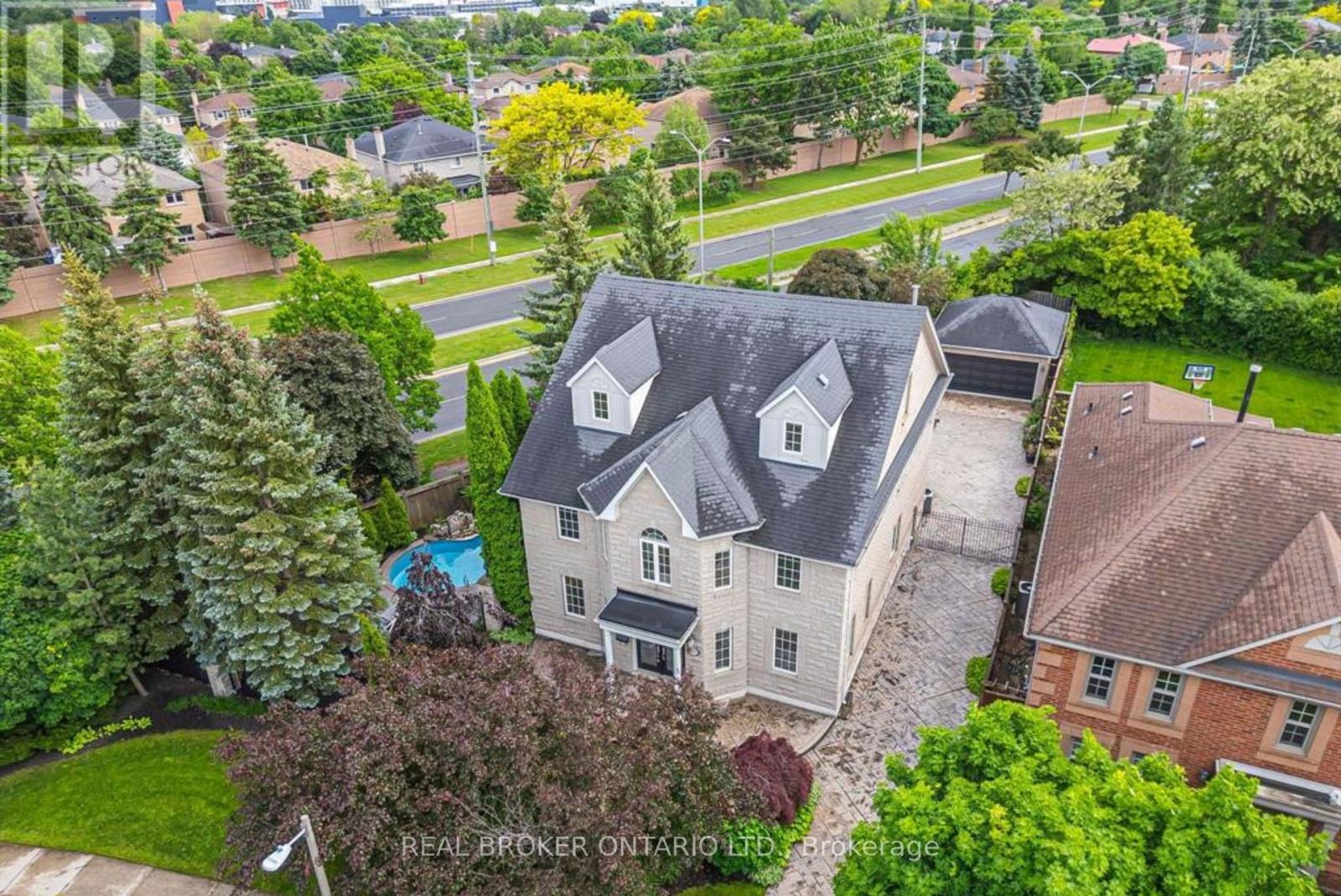 Detached at 2000 PEAK PLACE, Oakville (RO River Oaks)