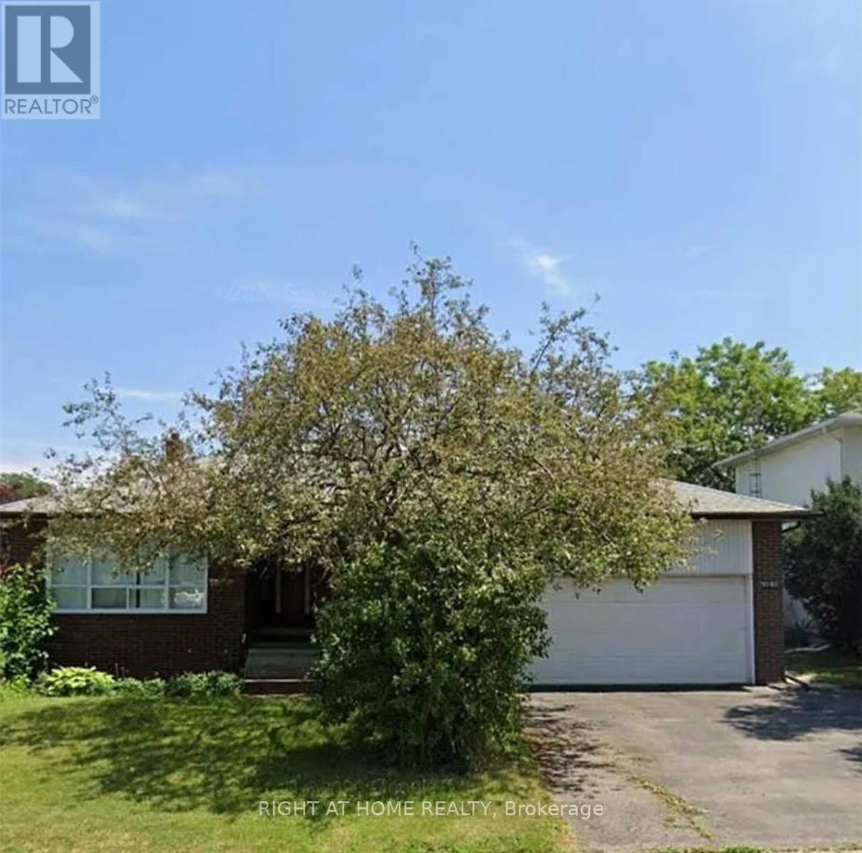 Detached at 1010 BLOOR STREET, Mississauga (Applewood)