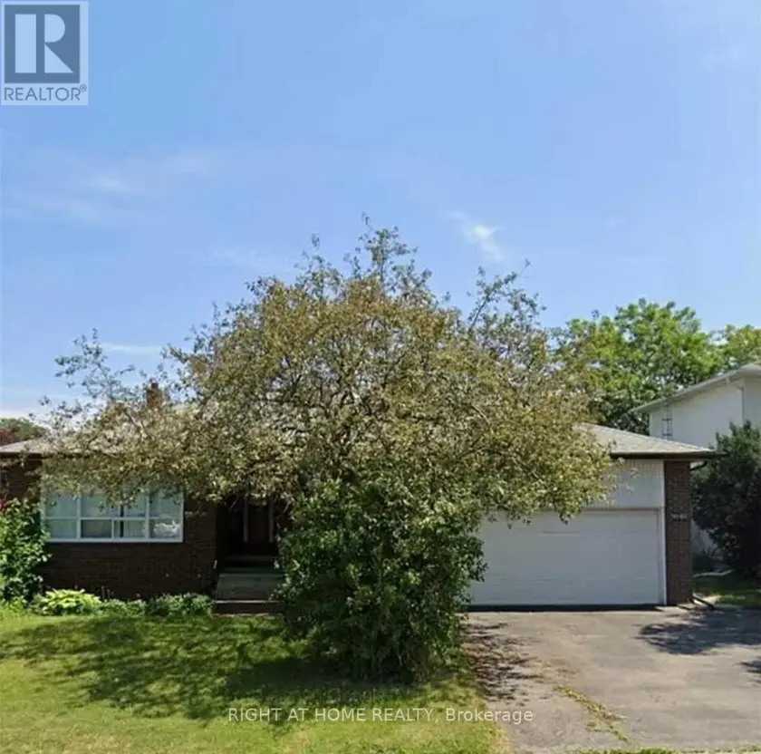 Detached at 1010 BLOOR STREET, Mississauga