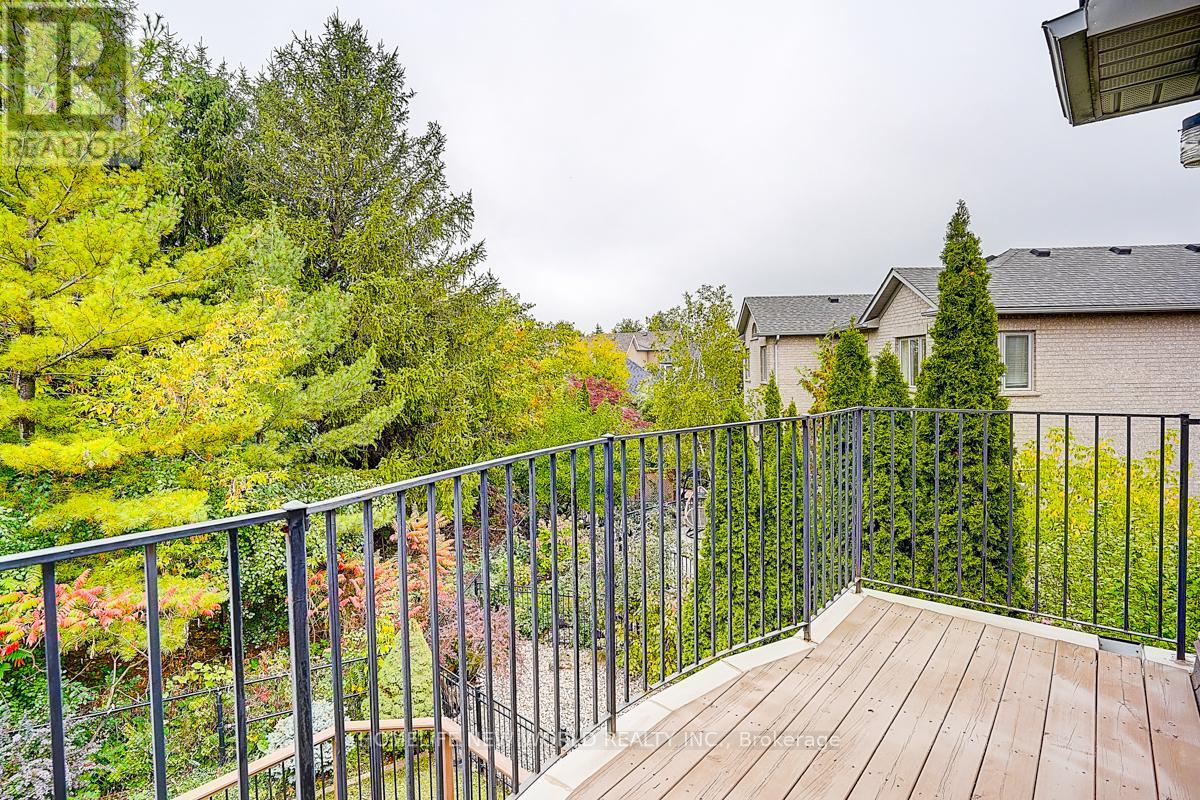 Townhouse at 2305 WOODFIELD ROAD, Oakville