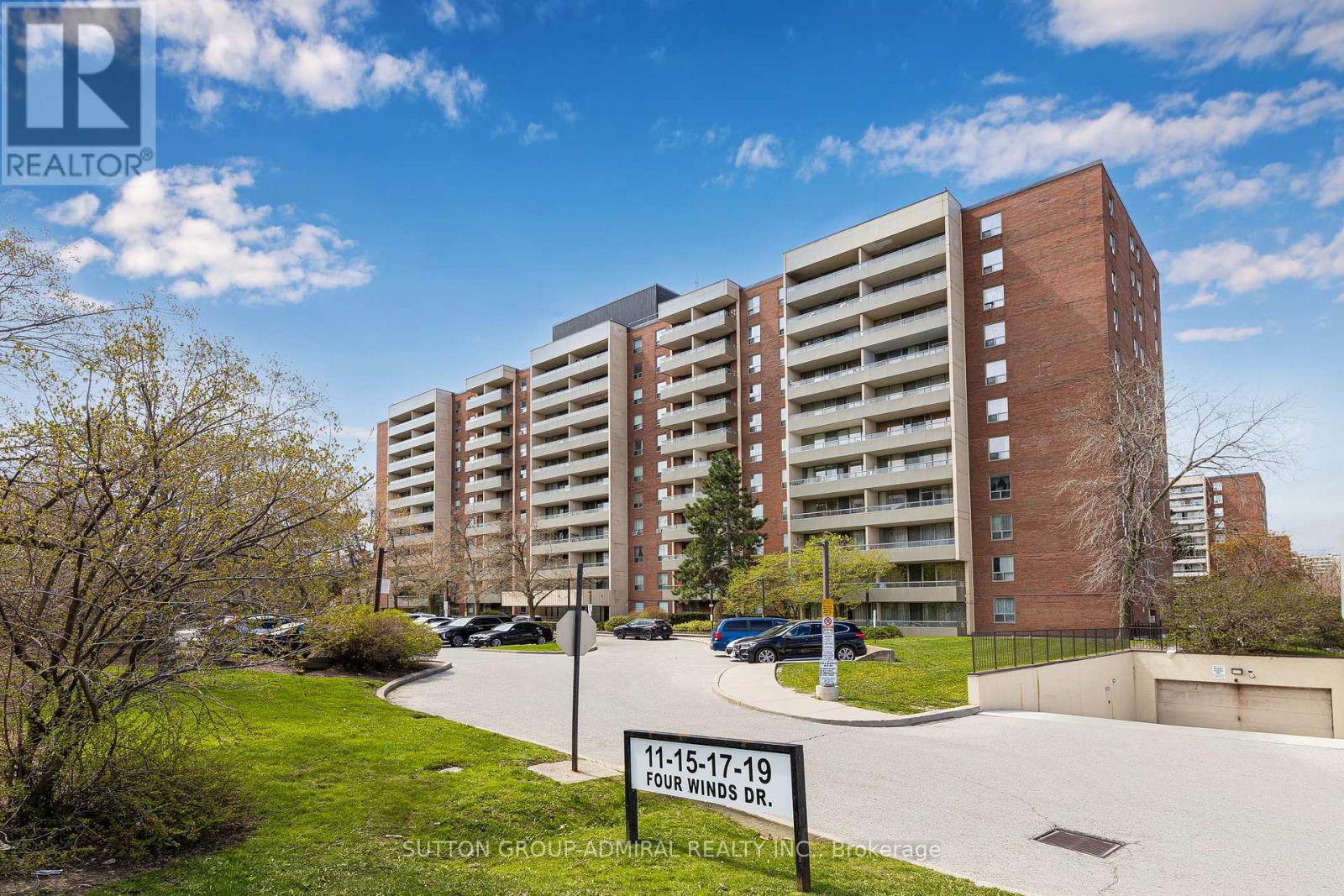 Apartment at 1103 - 19 FOUR WINDS DRIVE, Toronto (York University Heights)