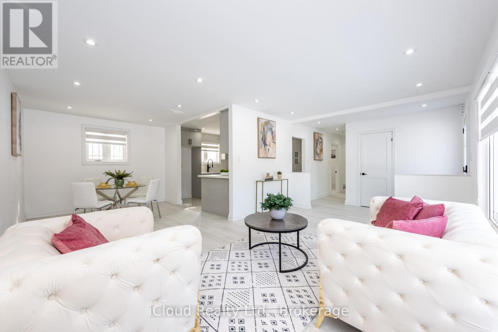 Detached at 105 AVONDALE BOULEVARD, Brampton (Avondale)