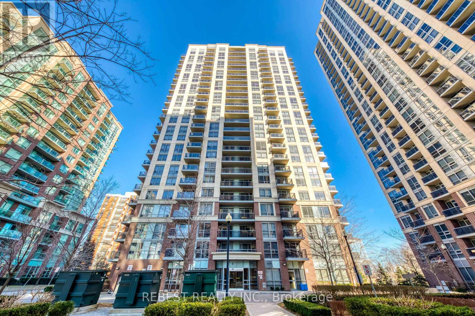 Apartment at 1602 - 5 MICHAEL POWER PLACE, Toronto (Islington-City Centre West)