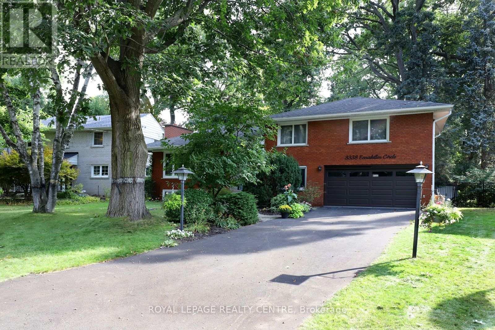 Detached at 3338 ENNISKILLEN CIRCLE, Mississauga (Erindale)